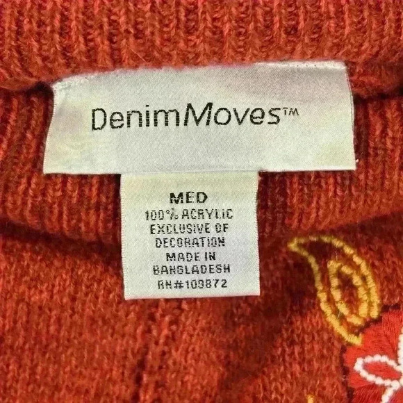 Denim Moves Womens Med Red Sweater Turtle Neck Floral Embroidery Fringe Hem - Picture 6 of 11
